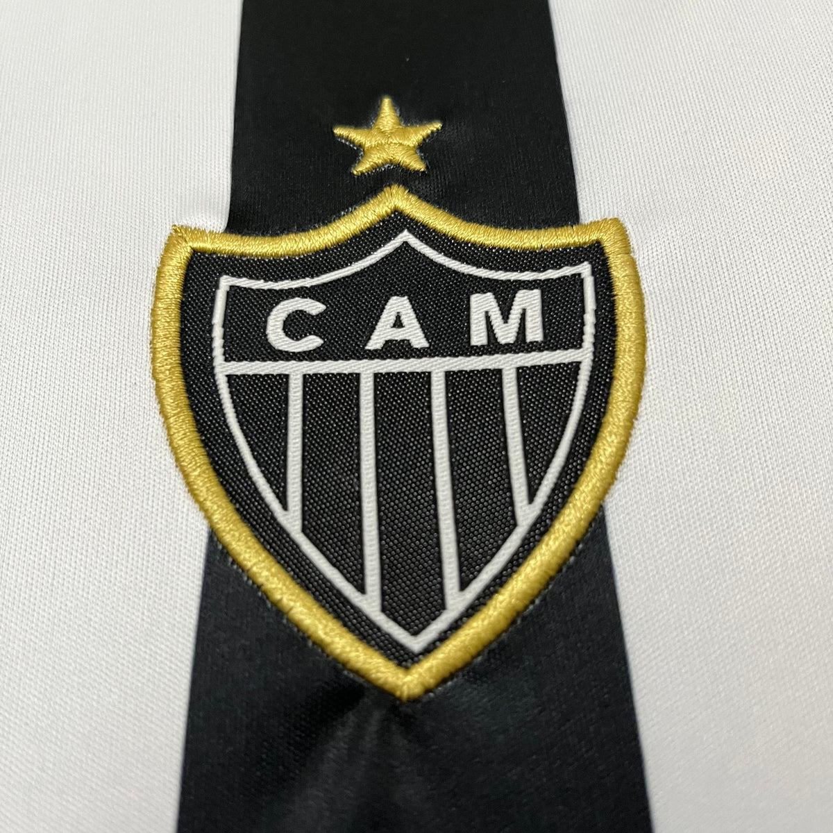 KIT INFANTIL ATLÉTICO MINEIRO HOME 25/26