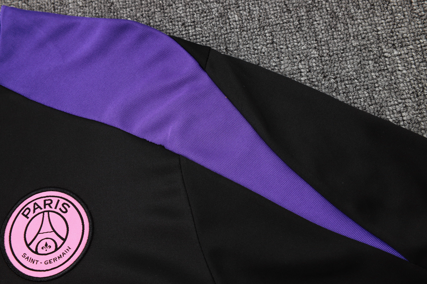 CONJUNTO DE TREINO PSG B920 24/25