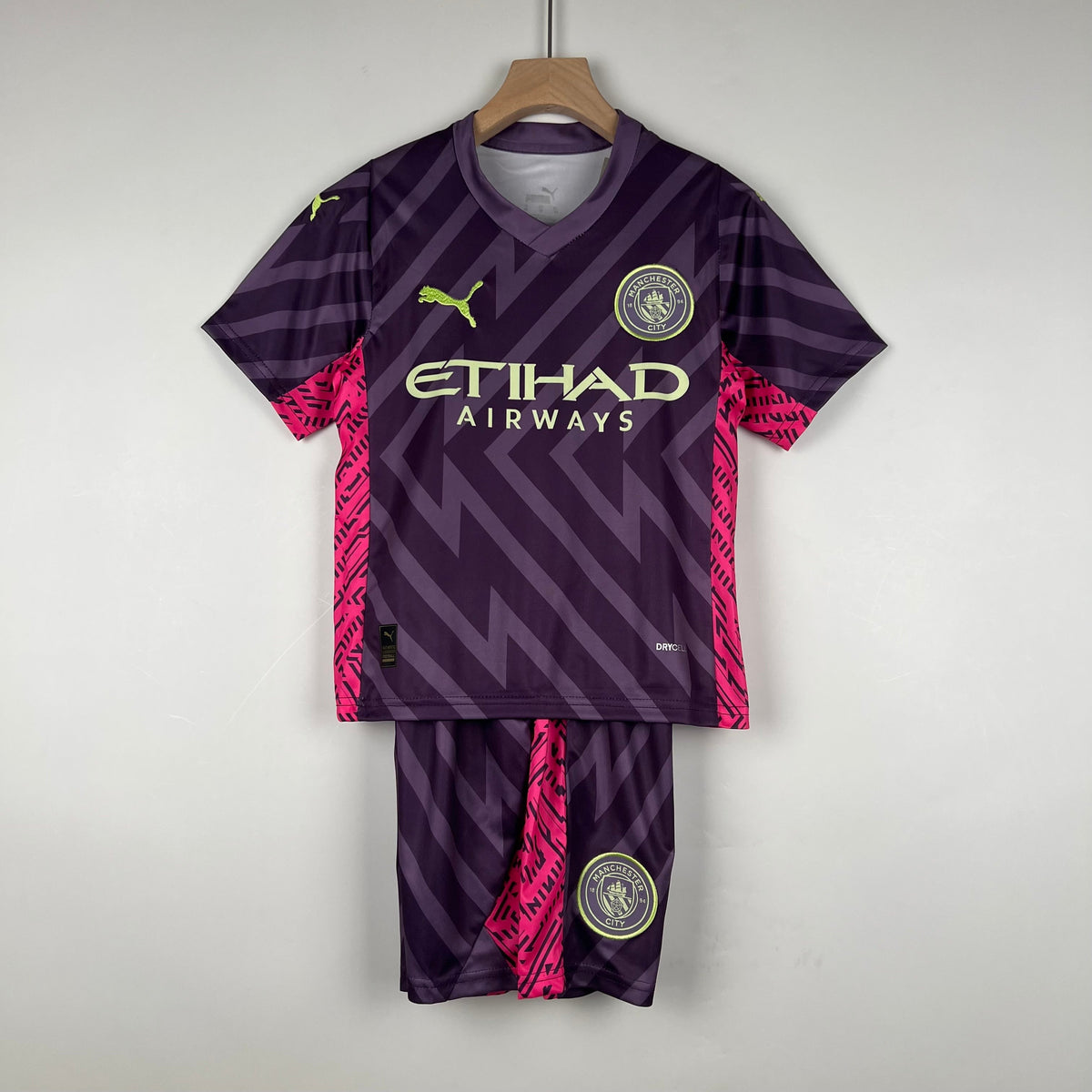 KIT INFANTIL MANCHESTER CITY GOLEIRO ROXO 23/24