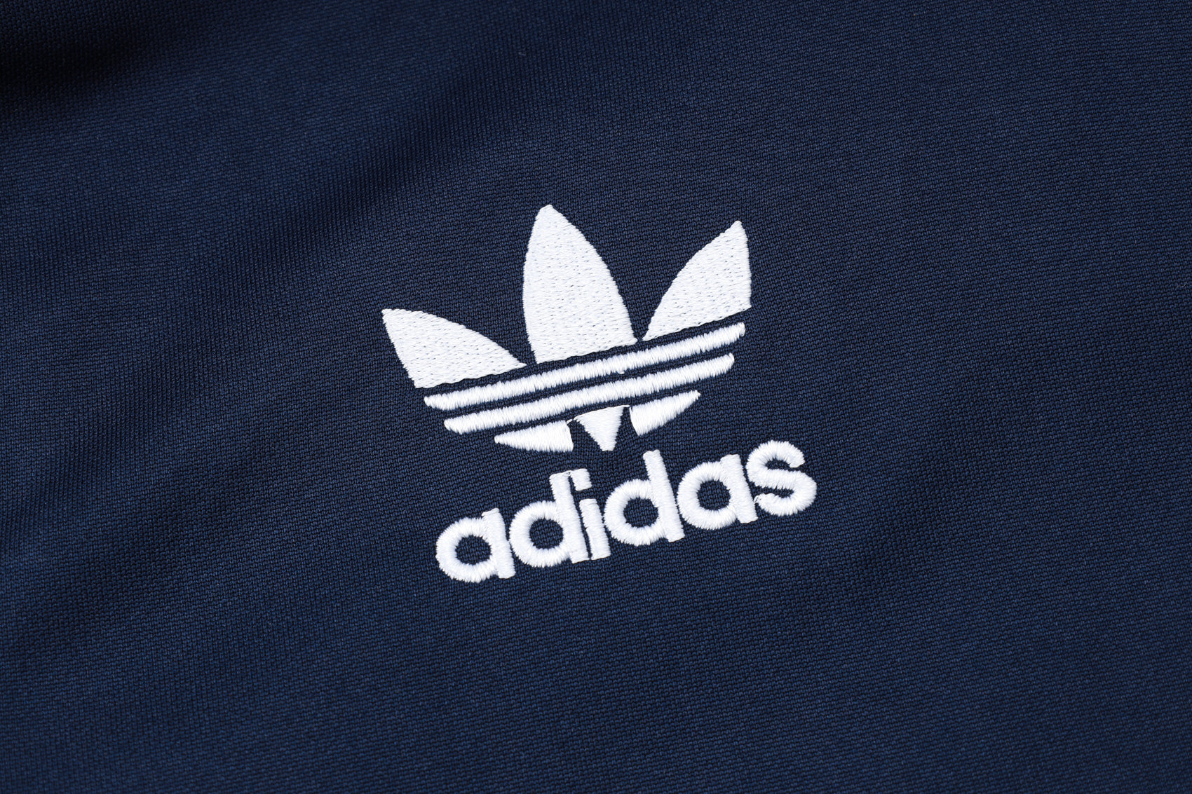 CONJUNTO DE TREINO REAL MADRID A777 24/25