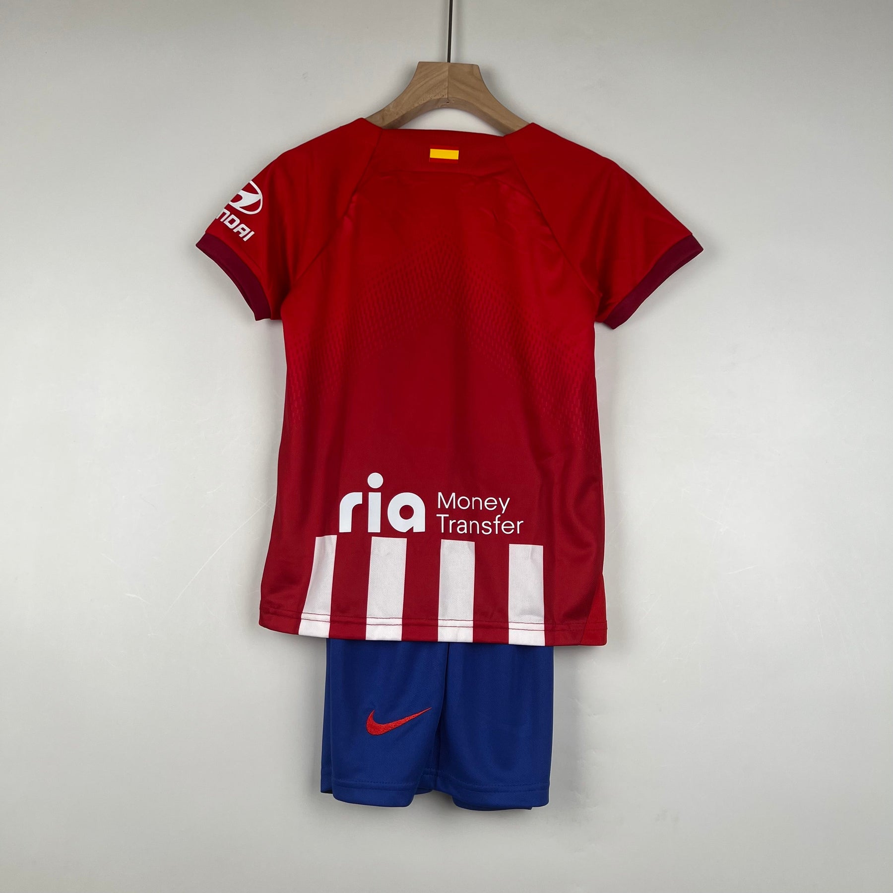 KIT INFANTIL ATLÉTICO DE MADRID HOME 23/24