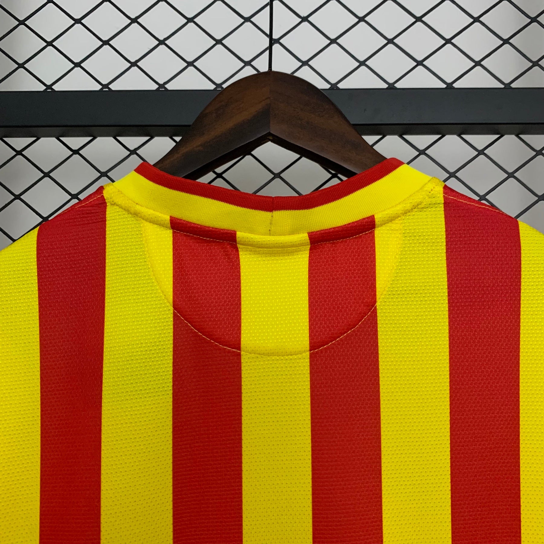 CAMISA RETRÔ BARCELONA AWAY 2013/14