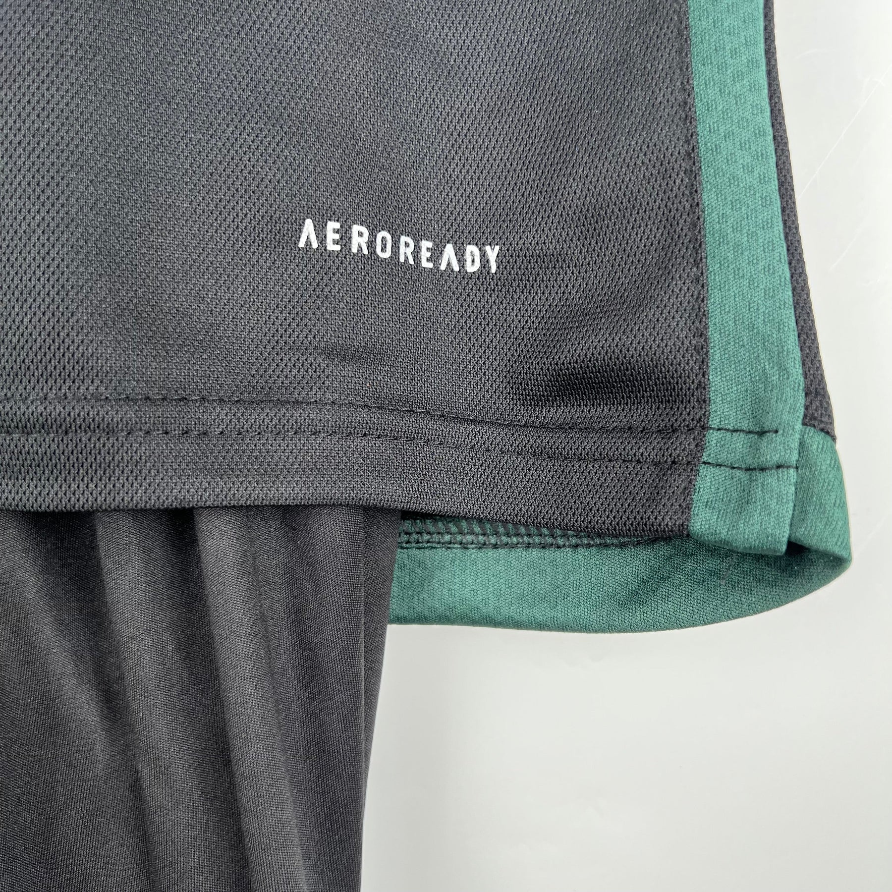 KIT INFANTIL CELTIC AWAY 23/24