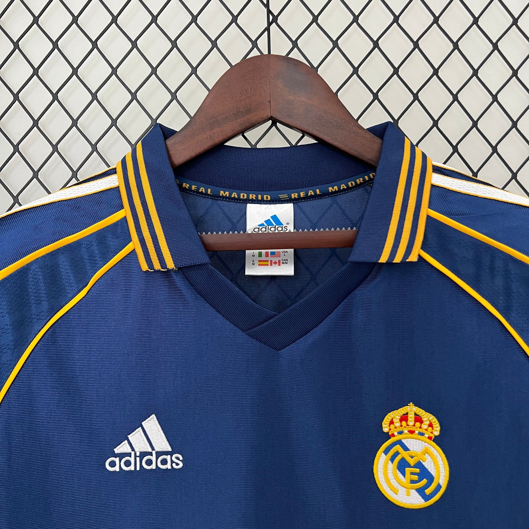 CAMISA REAL MADRID RETRÔ THIRD 98/00