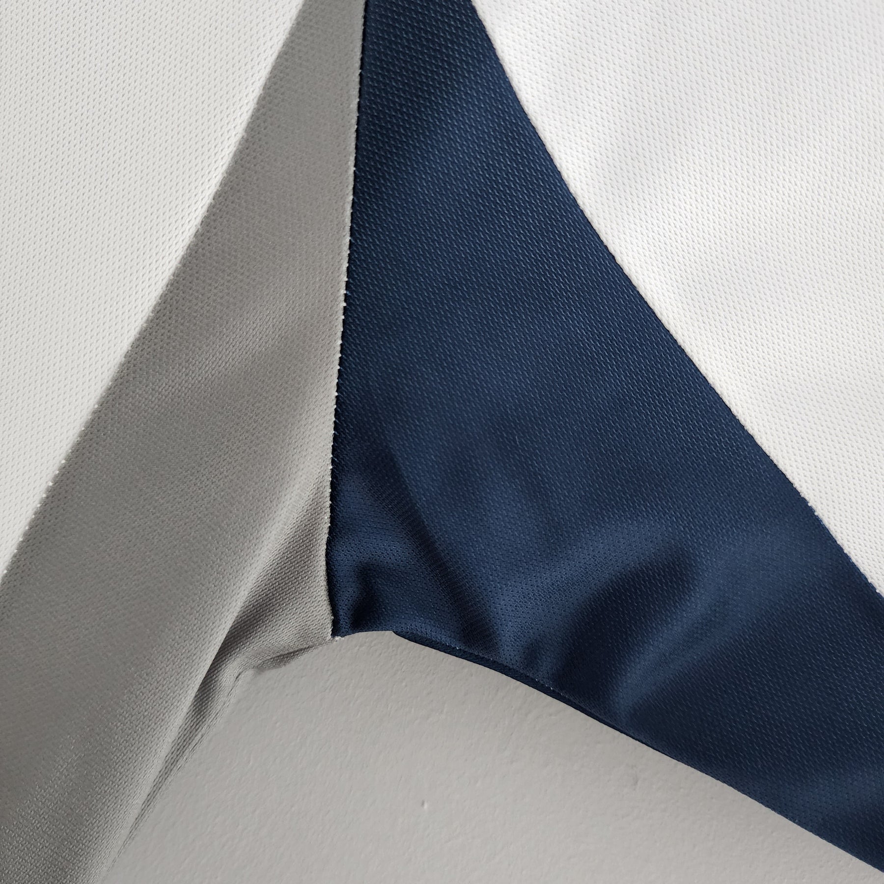 CAMISA REAL MADRID RETRÔ HOME 00/01