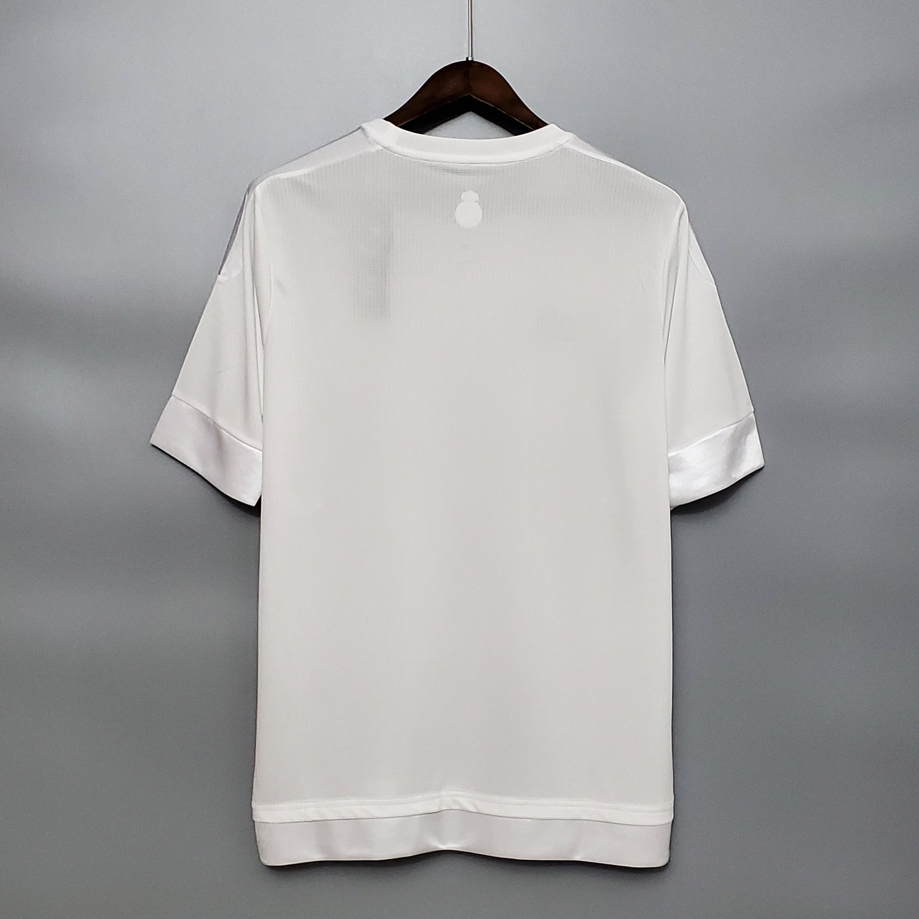 CAMISA RETRÔ REAL MADRID HOME 15/16