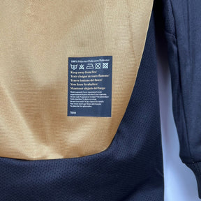 CAMISA RETRÔ MANCHESTER UNITED MANGA LONGA DUPLA FACE 01/02