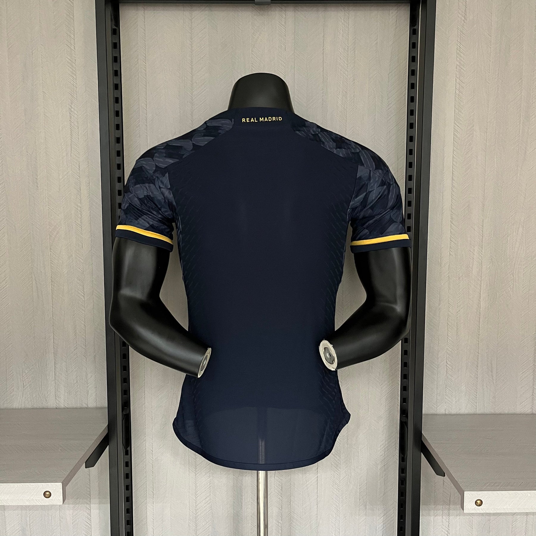 CAMISA REAL MADRID VERSÃO JOGADOR AWAY 23/24