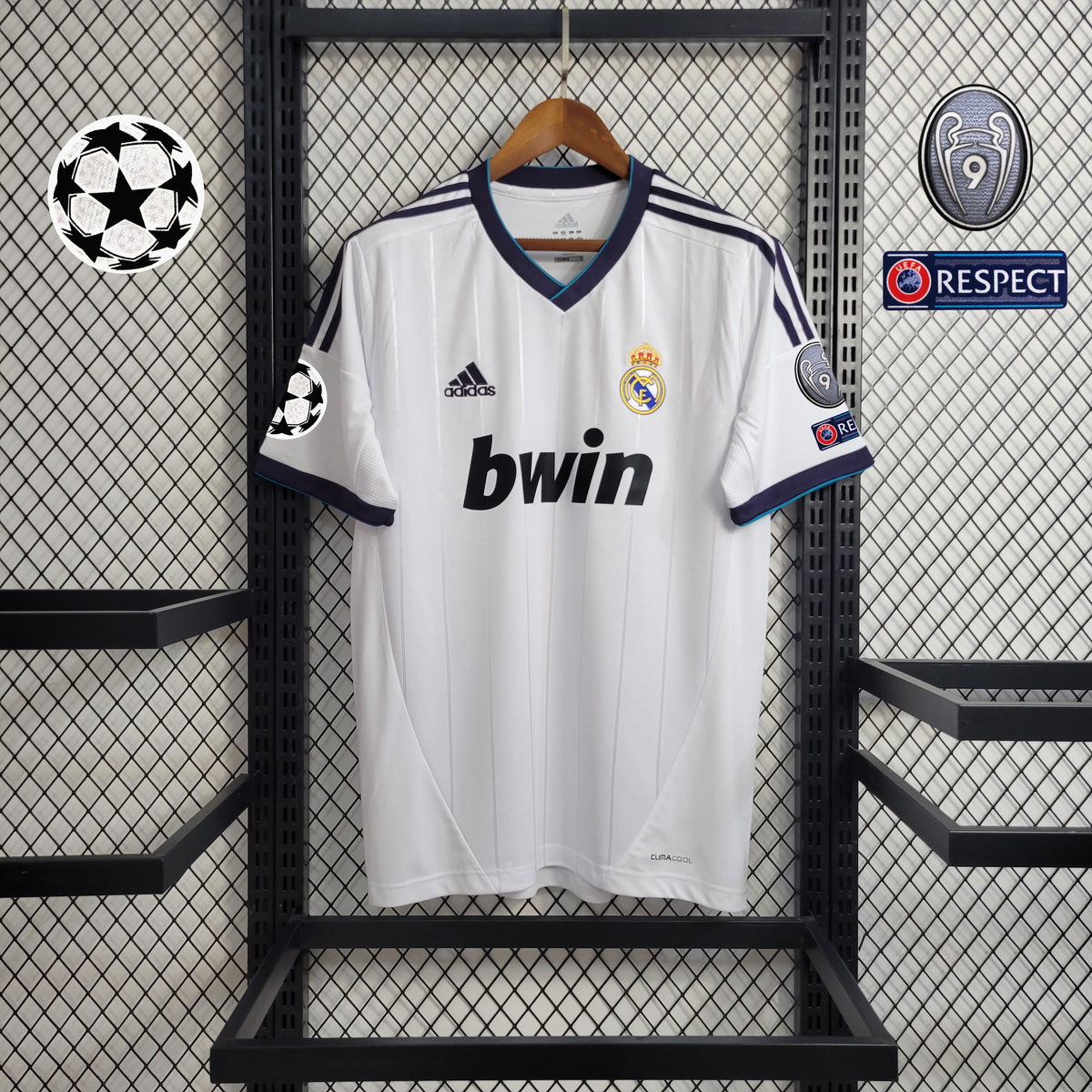 CAMISA RETRÔ REAL MADRID HOME 12/13