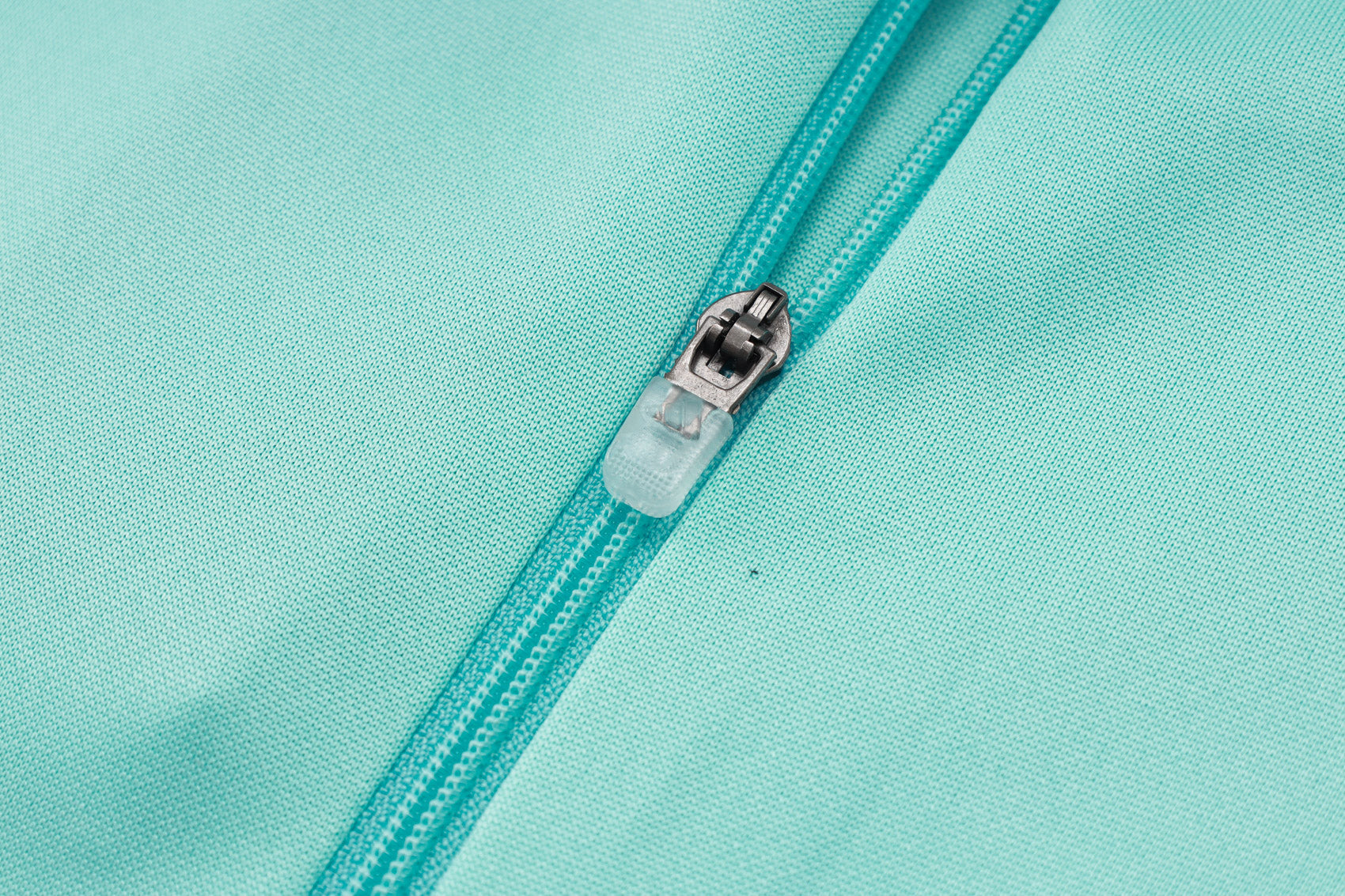 CONJUNTO DE TREINO REAL MADRID B998 24/25