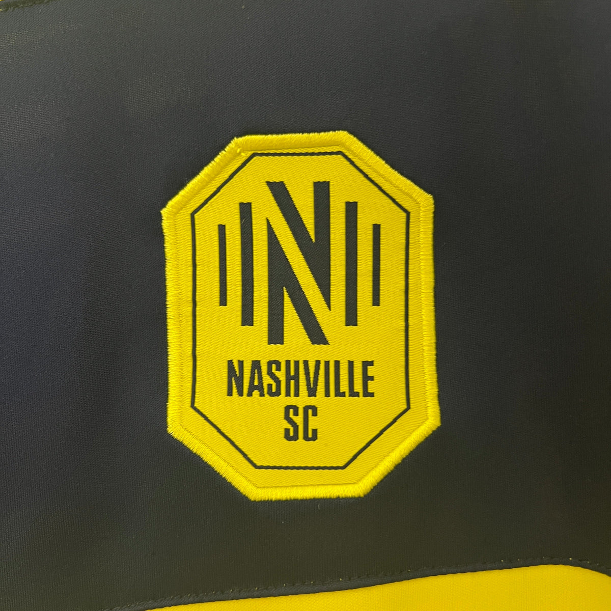 CAMISA NASHVILLE AWAY 24/25