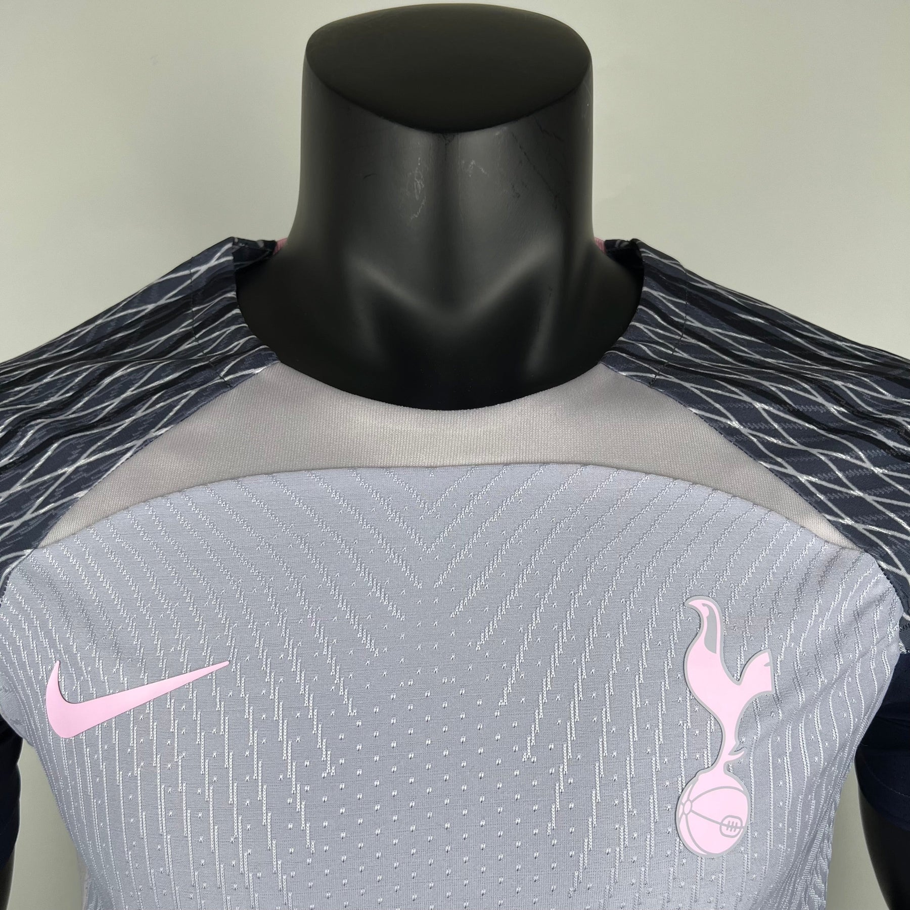 CAMISA TOTTENHAM VERSÃO JOGADOR TREINO 23/24