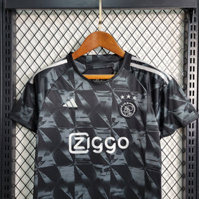 KIT INFANTIL AJAX THIRD 23/24
