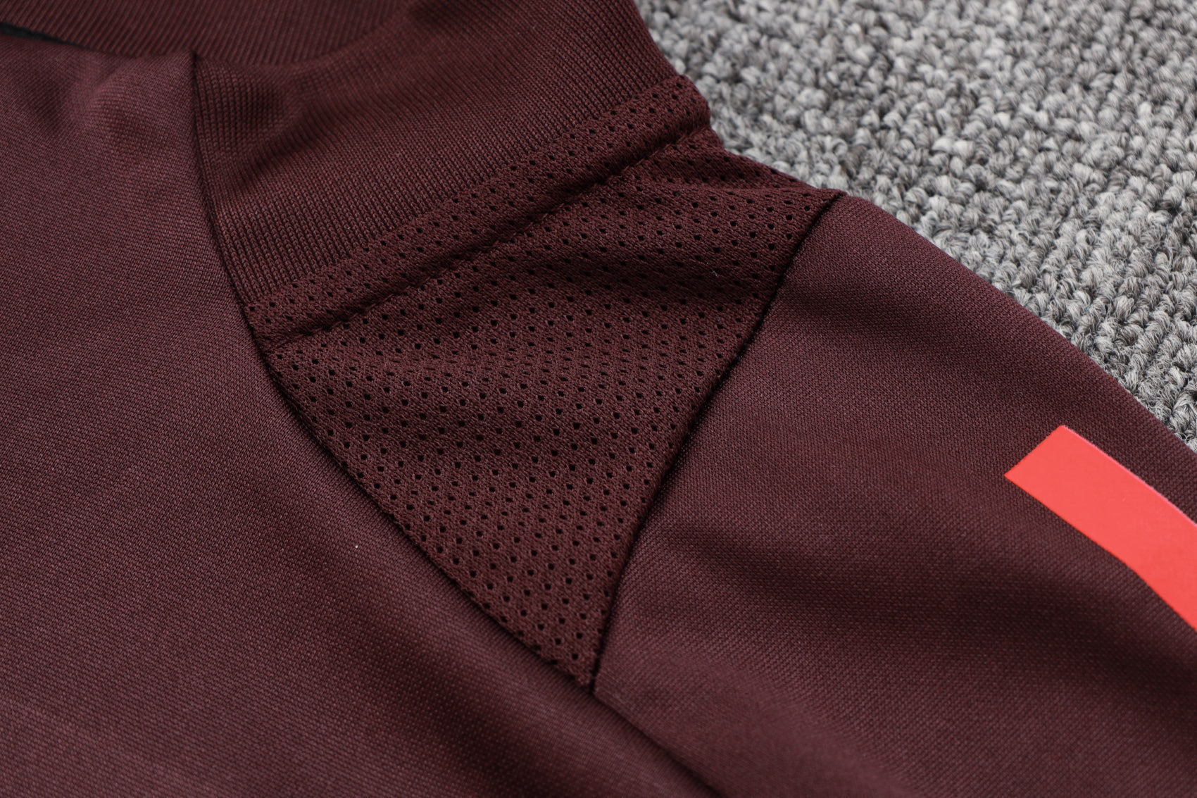 CONJUNTO DE TREINO BAYERN DE MUNICH B860 24/25