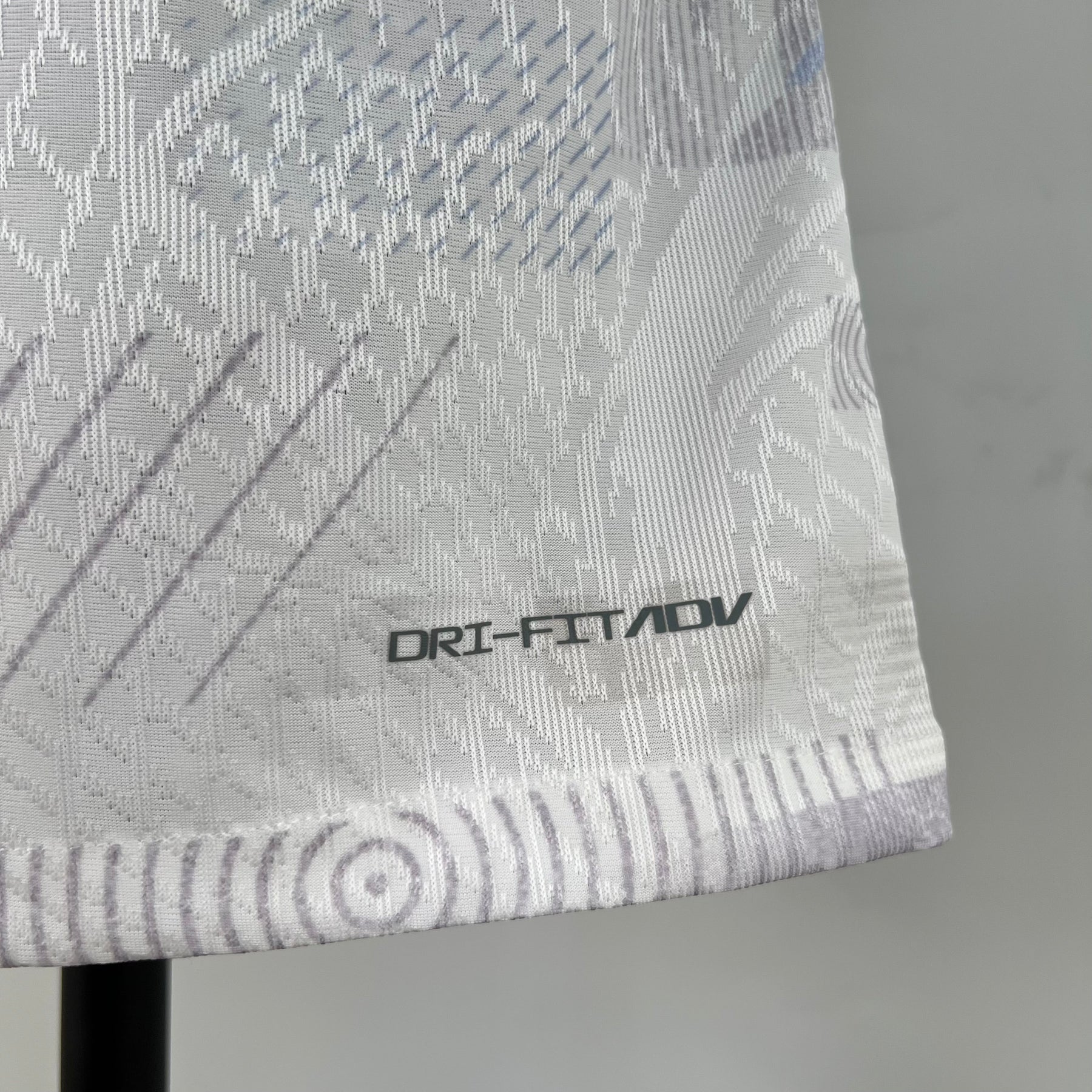 CAMISA TOTTENHAM VERSÃO JOGADOR HOME 23/24