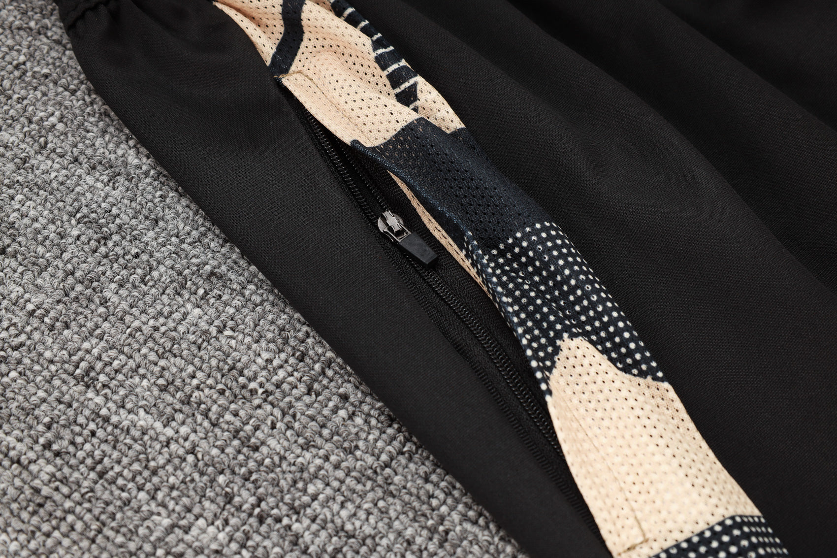 CONJUNTO DE TREINO REAL MADRID B837 24/25