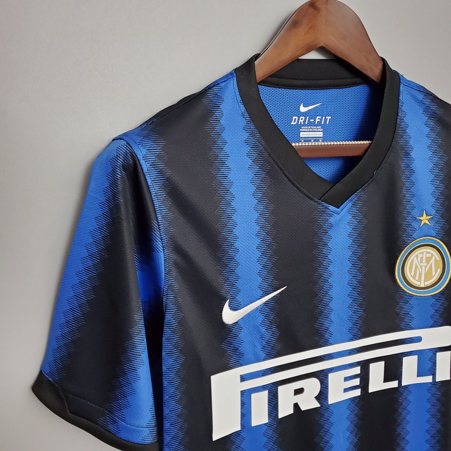 CAMISA INTER DE MILÃO RETRÔ HOME 10/11