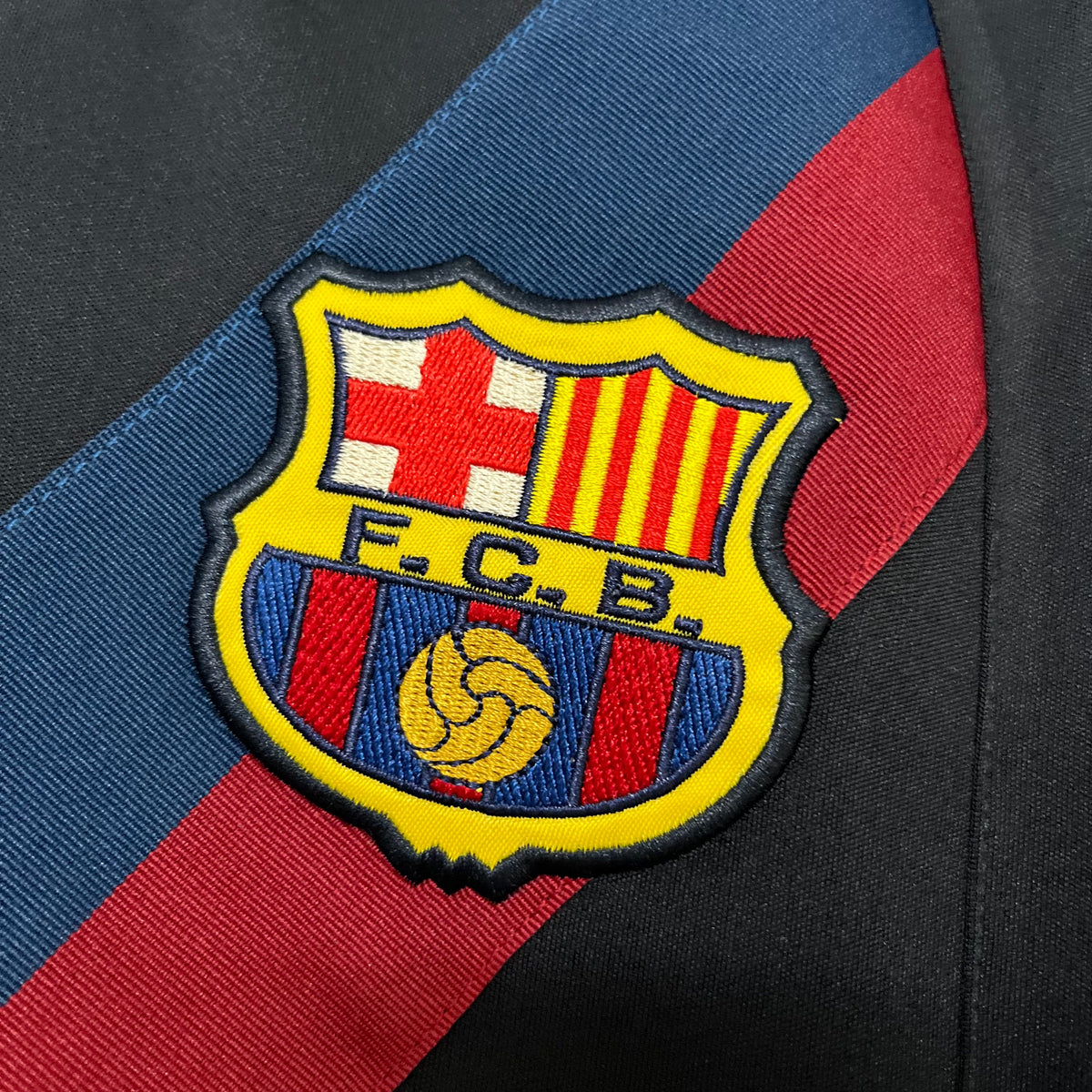CAMISA RETRÔ BARCELONA THIRD 02/03