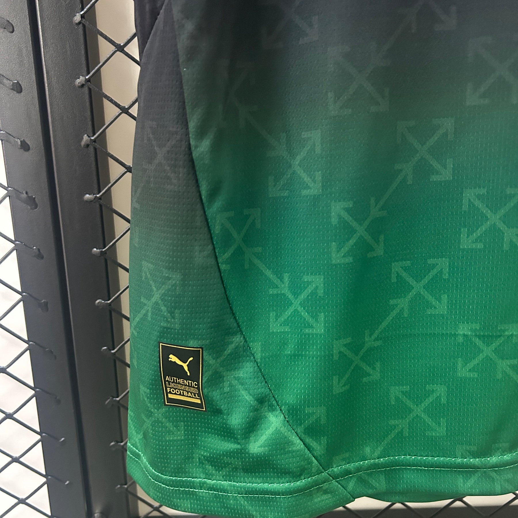 CAMISA MILAN CO-BRANDED EDITION BLACK 25/26