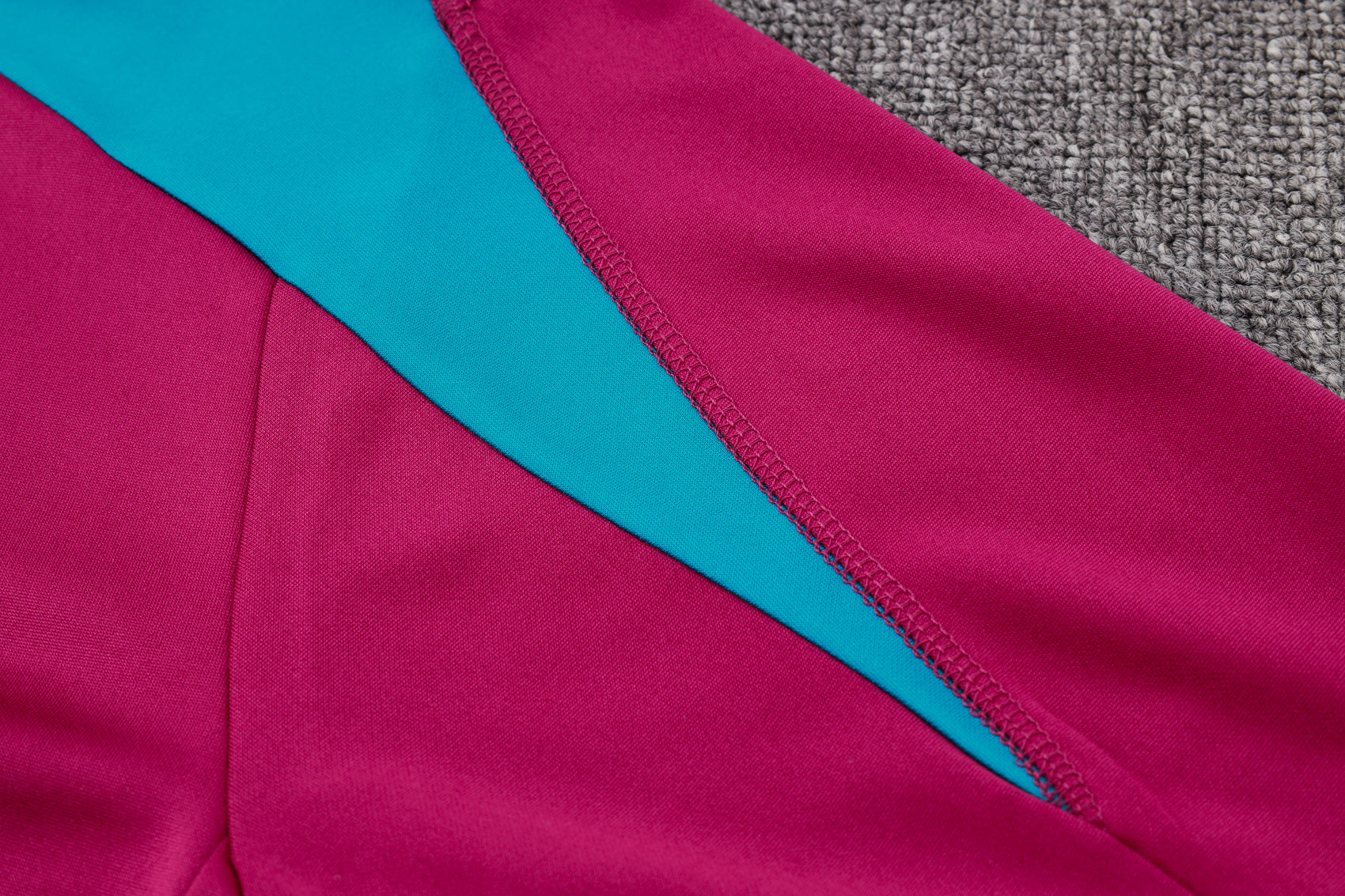 CONJUNTO DE TREINO PSG B821 24/25