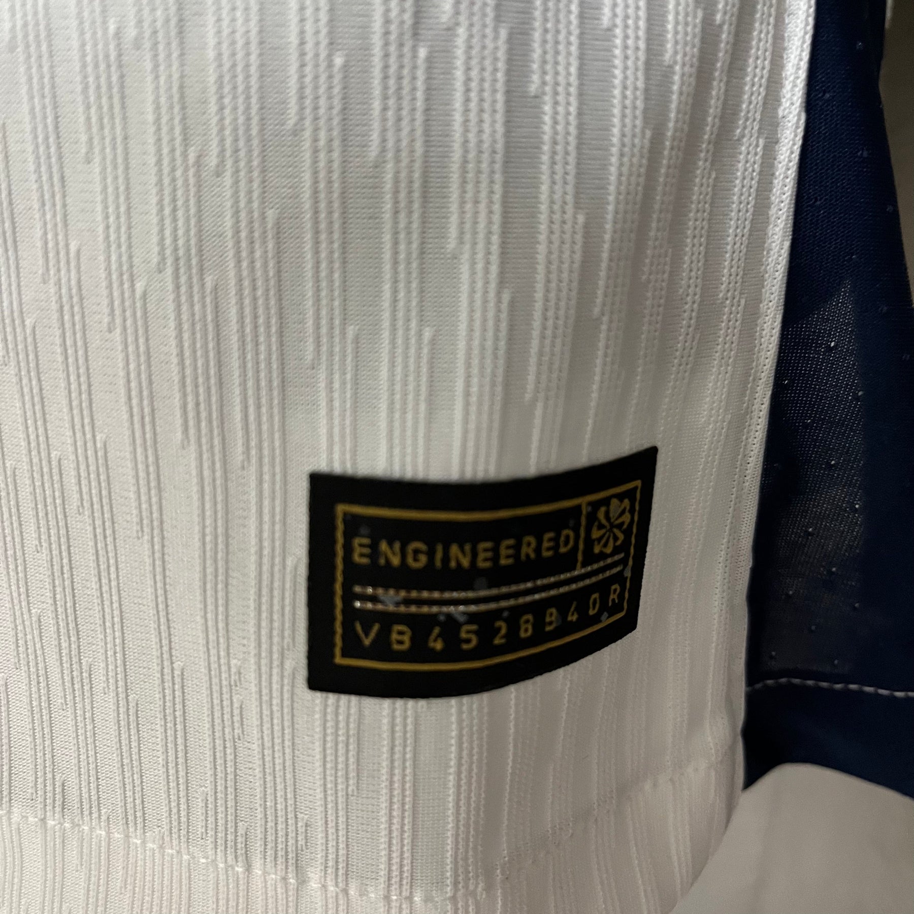 CAMISA TOTTENHAM VERSÃO JOGADOR HOME 24/25