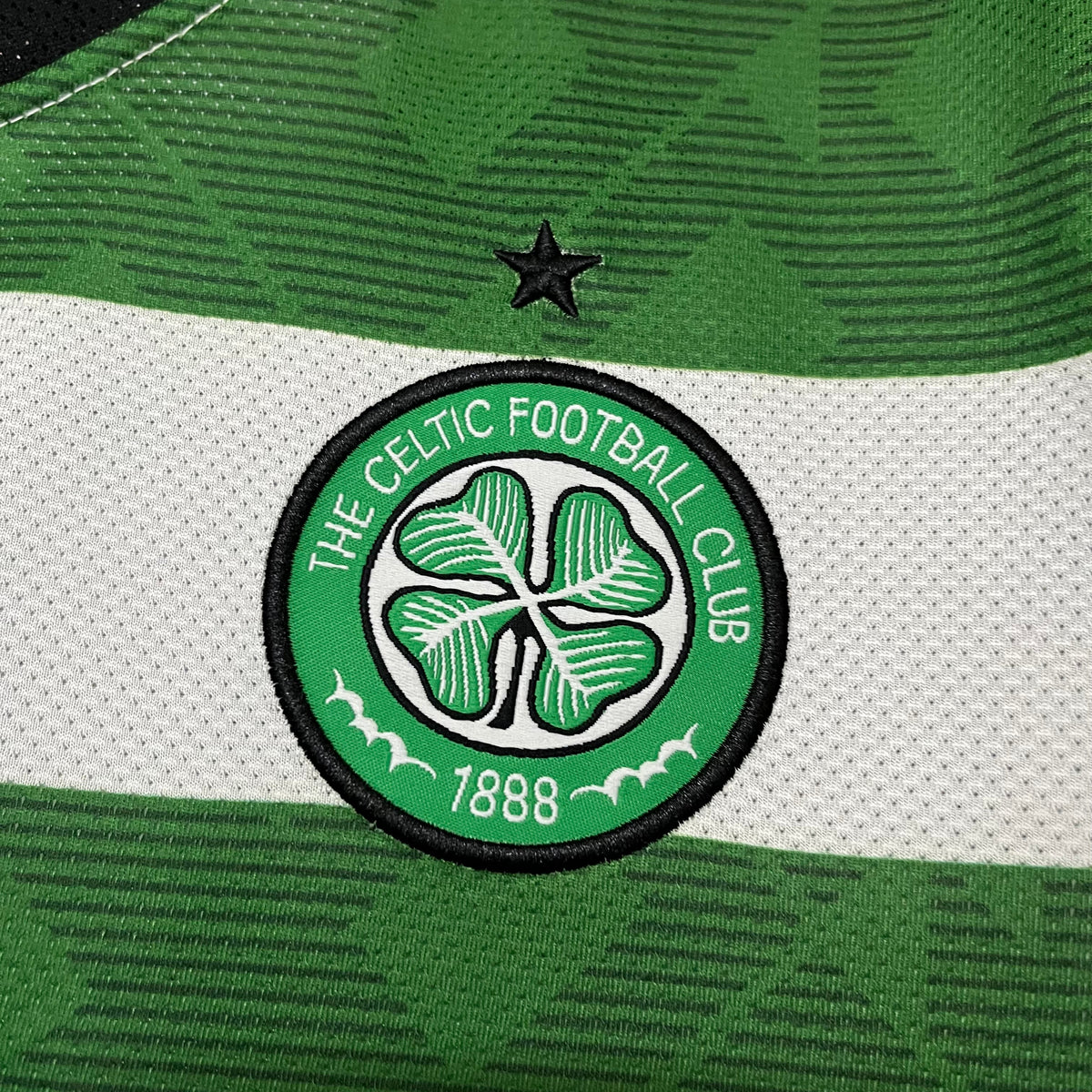 CAMISA RETRÔ CELTIC HOME 10/11
