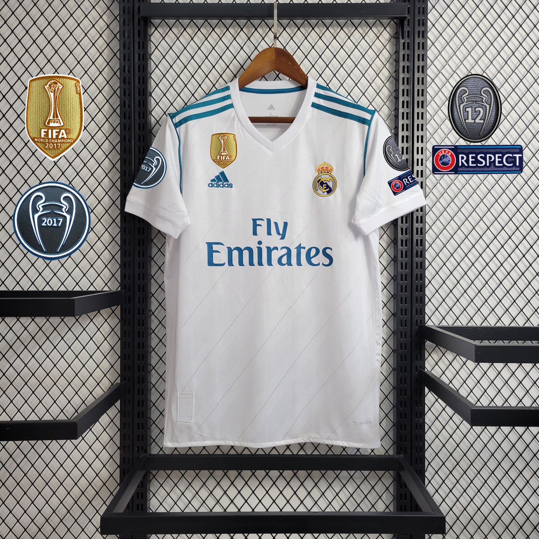 CAMISA RETRÔ REAL MADRID HOME 17/18