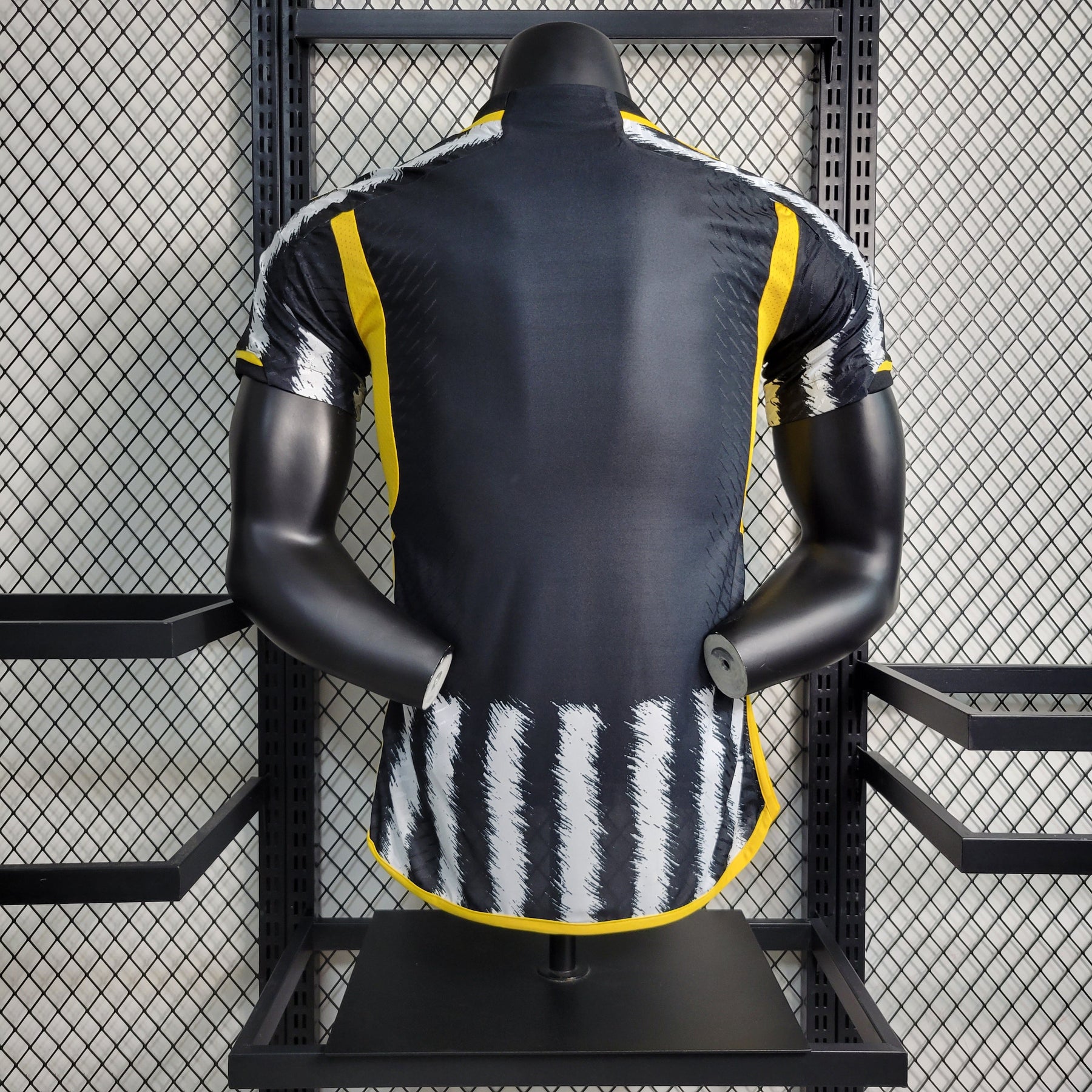 CAMISA JUVENTUS VERSÃO JOGADOR HOME 23/24