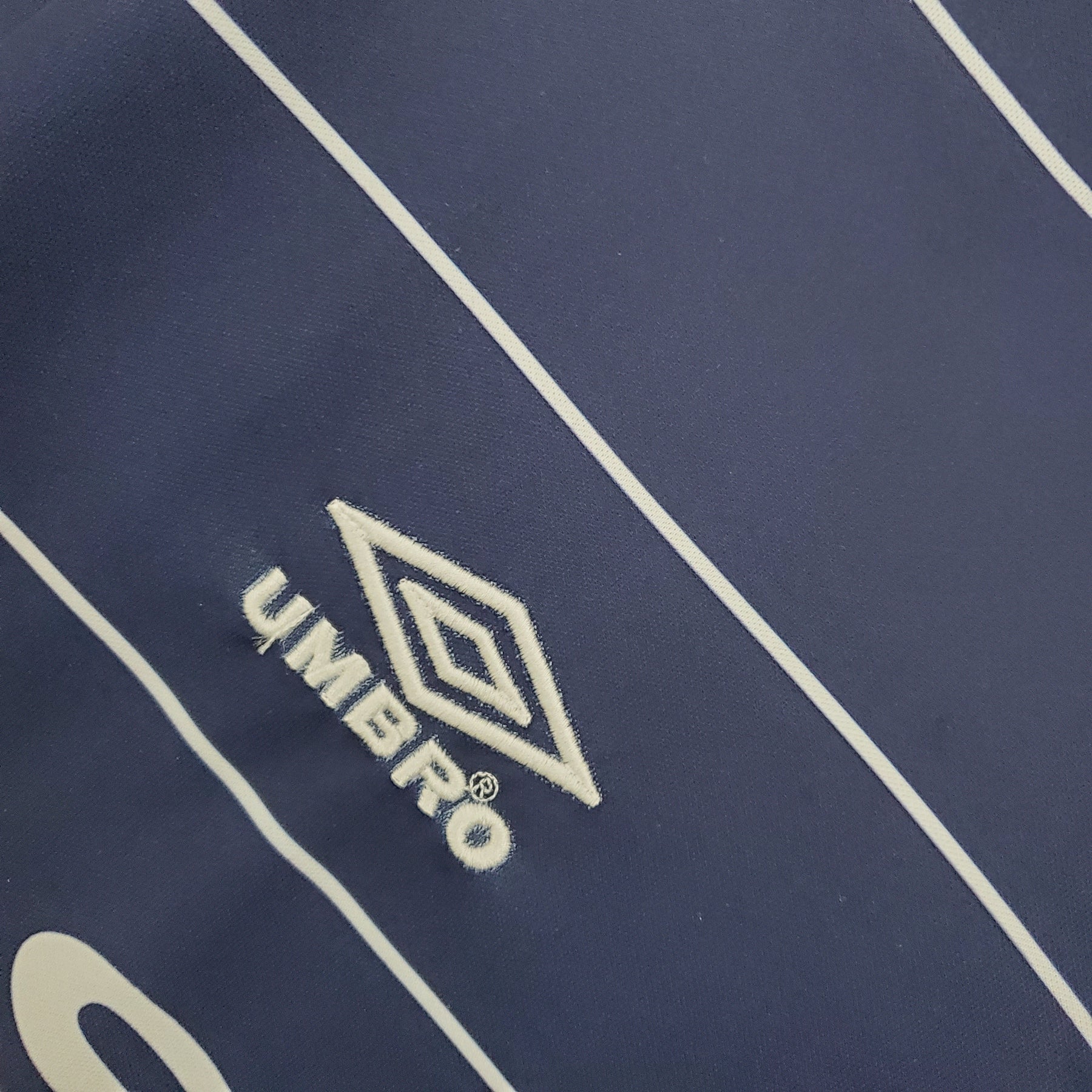 CAMISA RETRÔ MANCHESTER UNITED AWAY 99/00