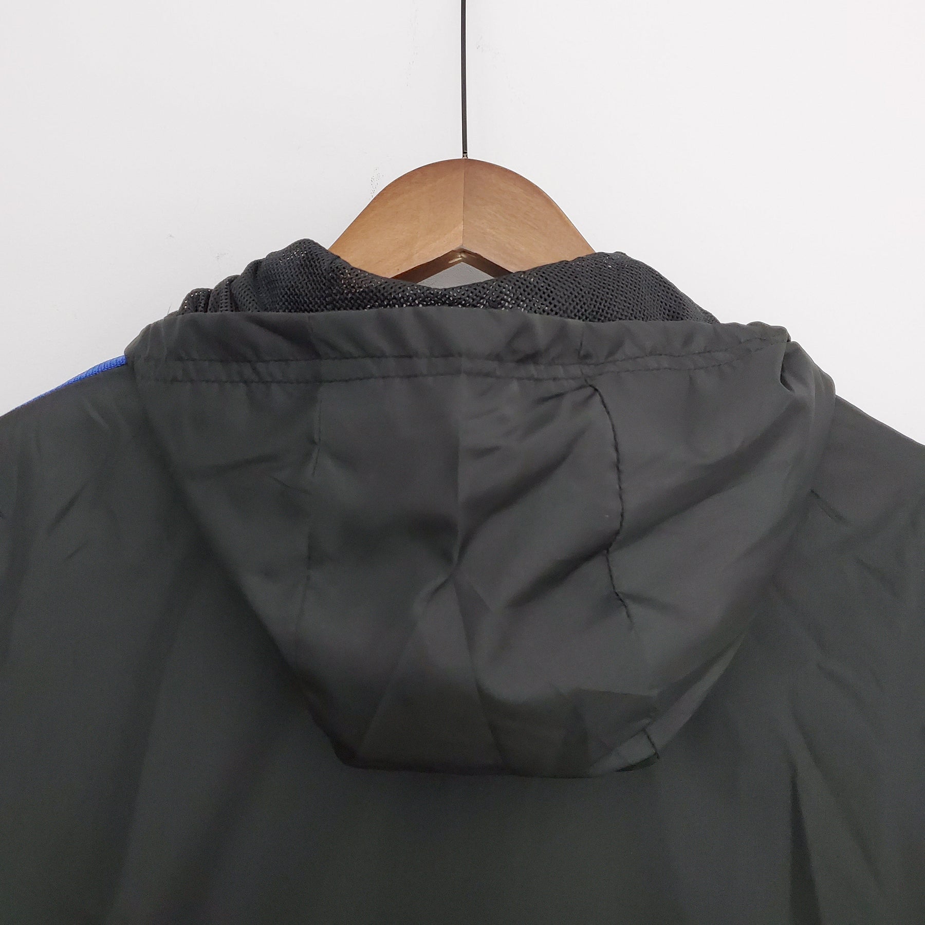 CORTA-VENTO BAYERN DE MUNICH BLACK 22/23