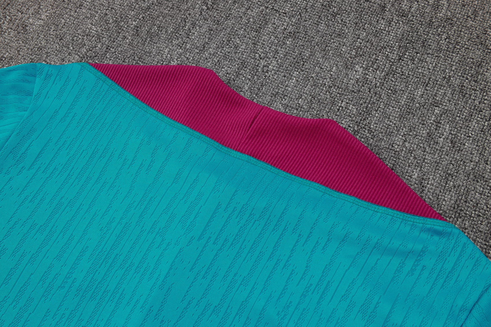 CONJUNTO DE TREINO PSG B931 VERSÃO JOGADOR 24/25