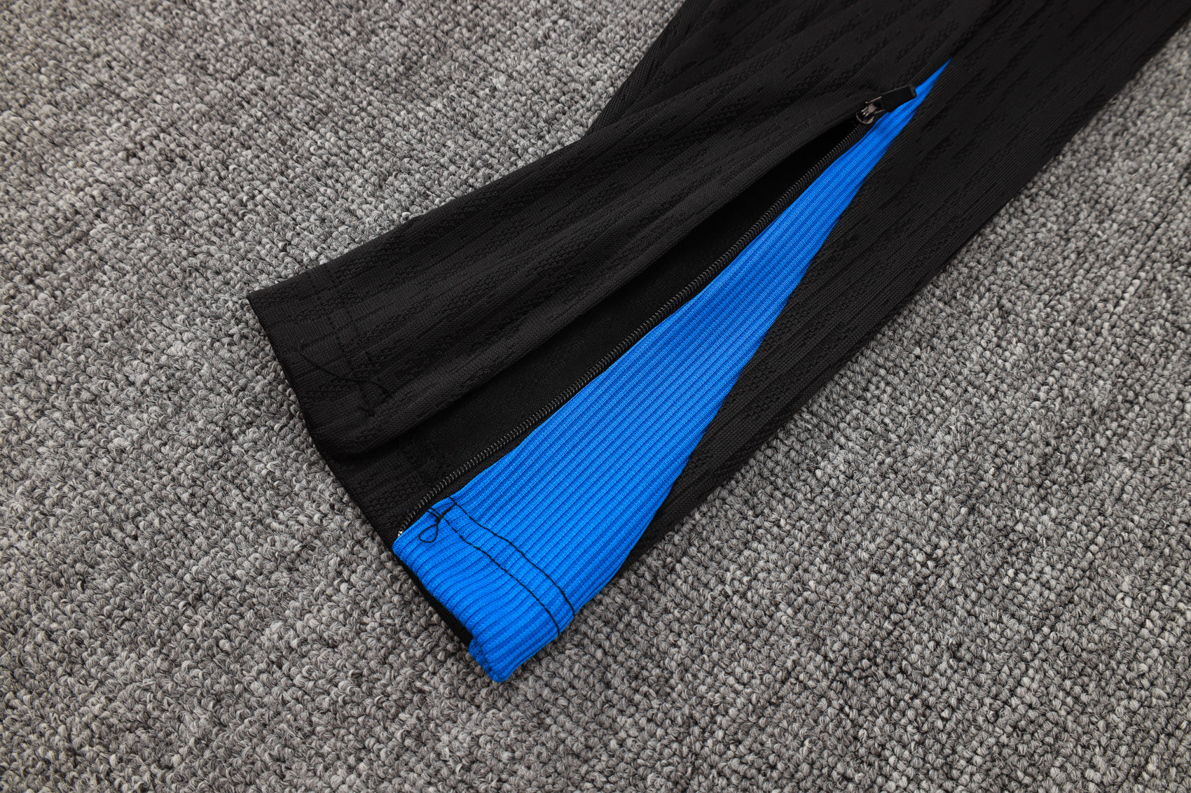 CONJUNTO DE TREINO BARCELONA VERSÃO JOGADOR B949 24/25