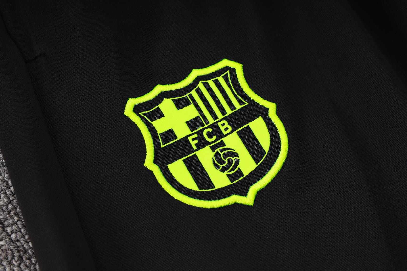 CONJUNTO DE TREINO BARCELONA B822 24/25