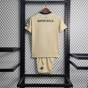 KIT INFANTIL PORTO AWAY 23/24