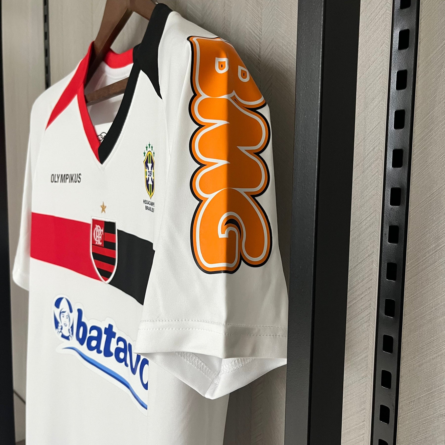 CAMISA RETRÔ FLAMENGO AWAY 2010