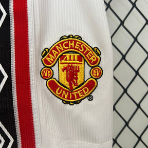 KIT INFANTIL RETRÔ MANCHESTER UNITED HOME 98/99