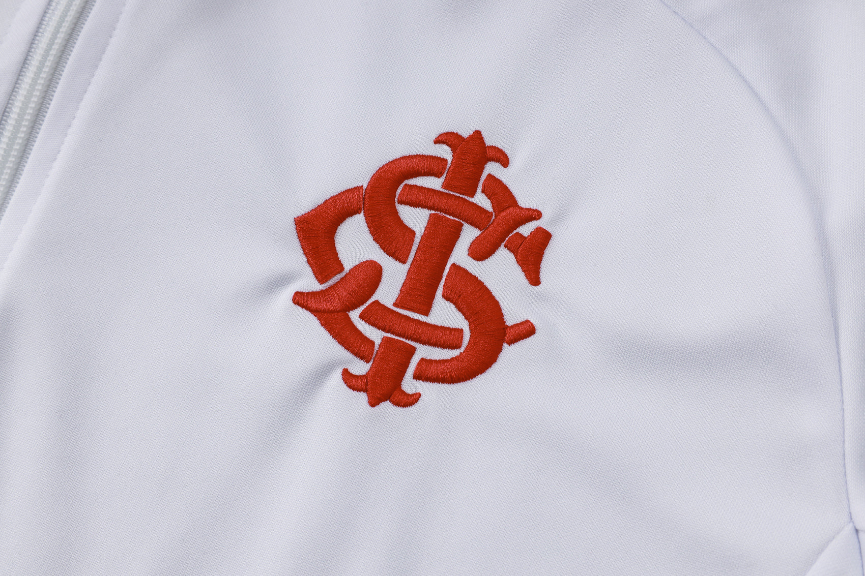 CONJUNTO DE TREINO INTERNACIONAL M2 WHITE 25/26