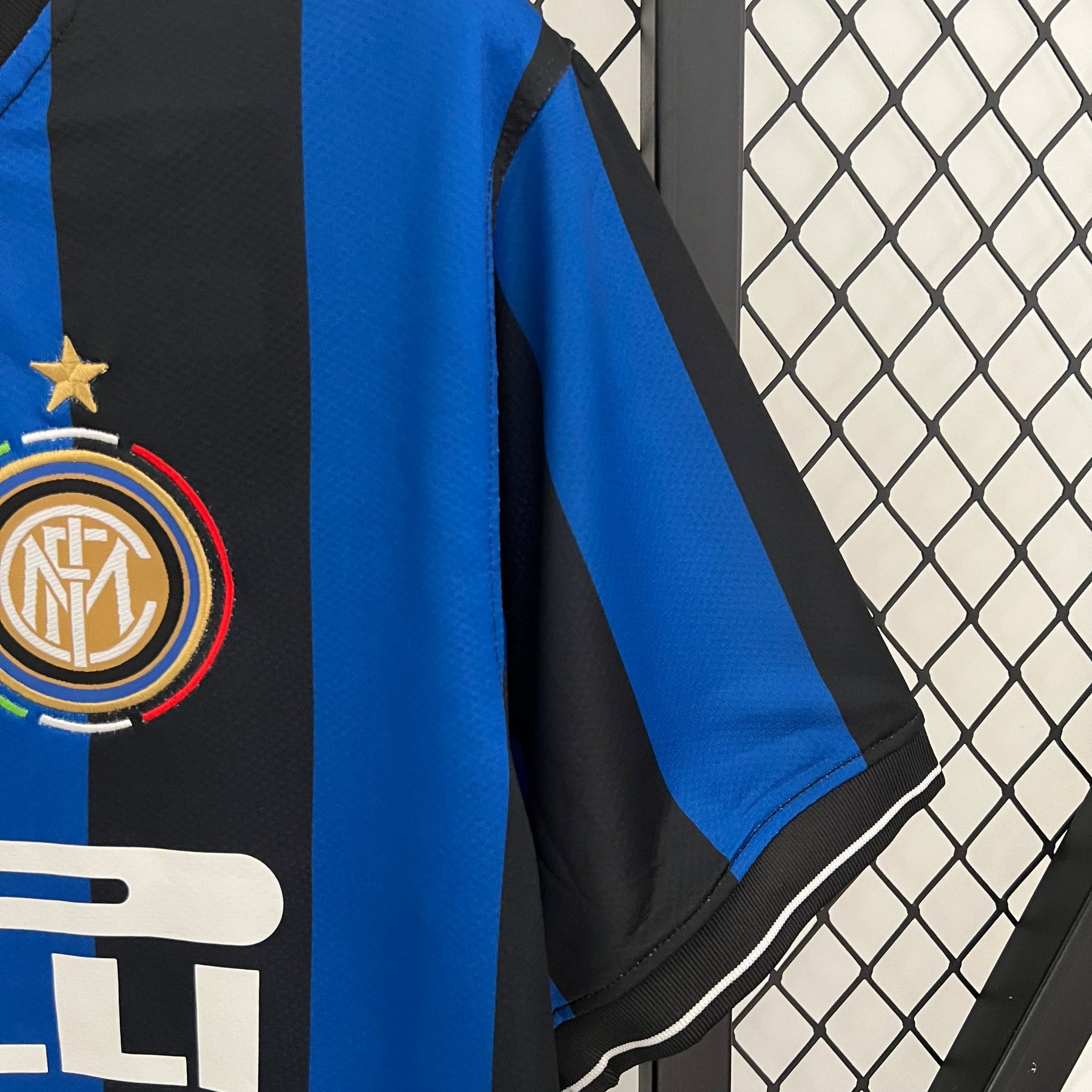 CAMISA RETRÔ INTER DE MILÃO HOME 09/10