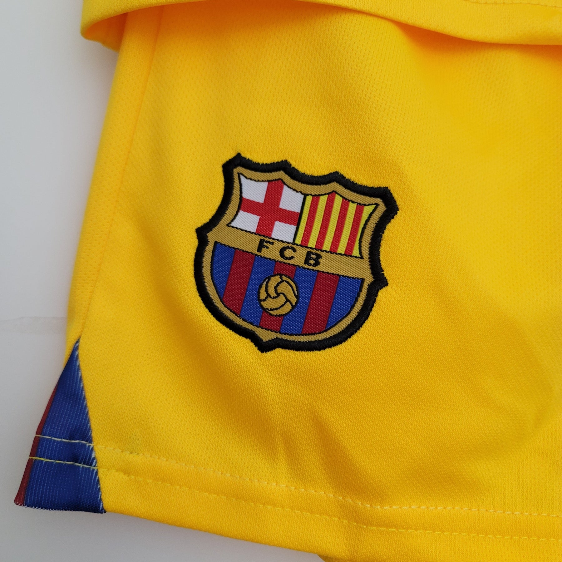 KIT INFANTIL BARCELONA FOURTH 23/24