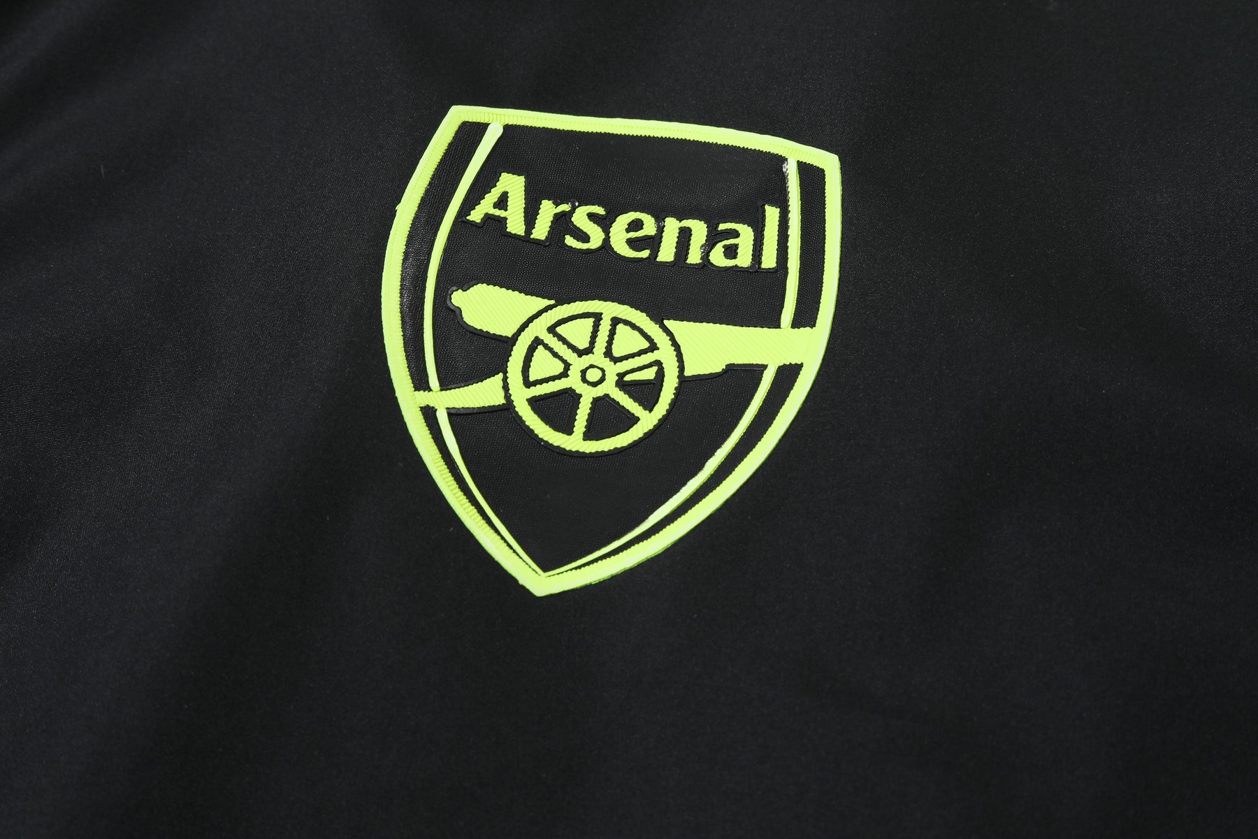 CORTA-VENTO ARSENAL BLACK 24/25