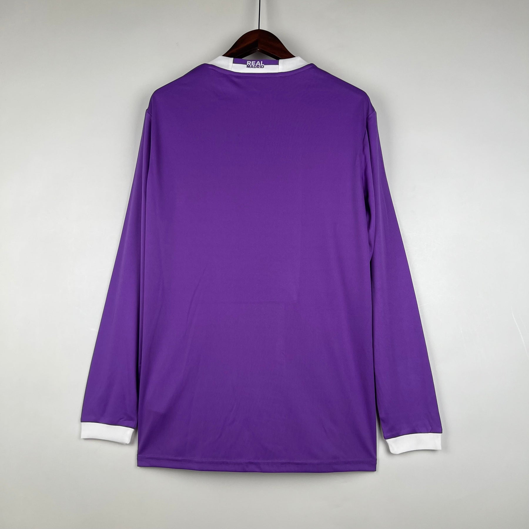 CAMISA REAL MADRID MANGA LONGA RETRÔ AWAY 16/17
