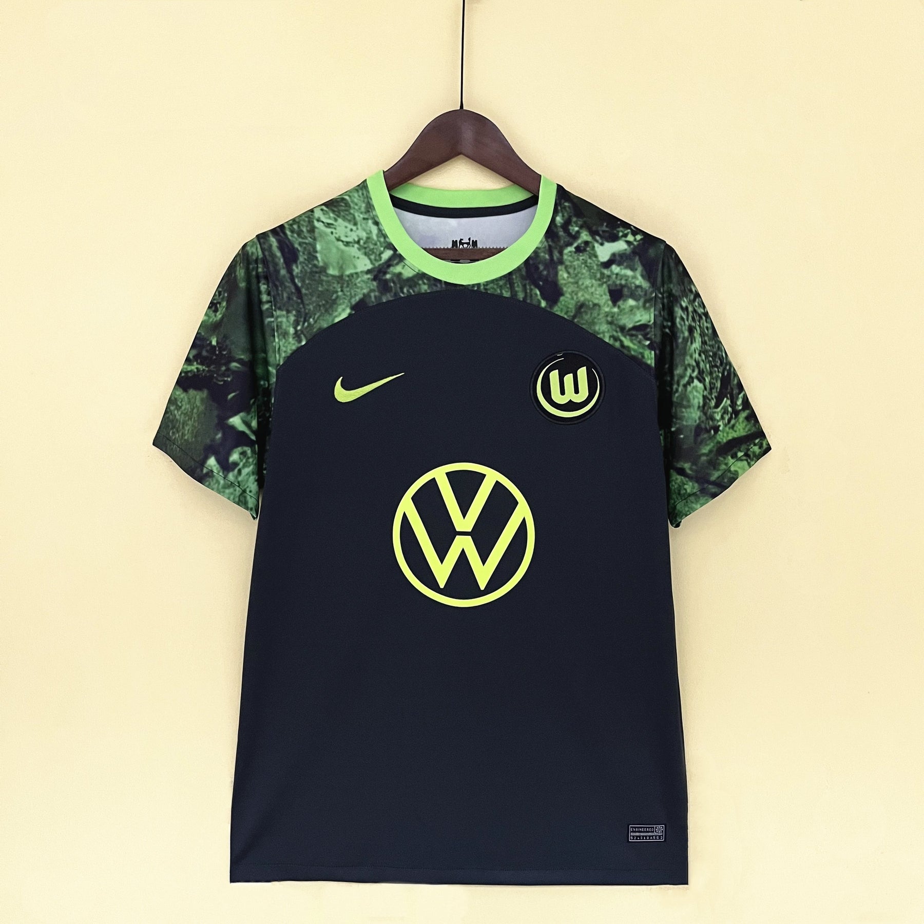 CAMISA WOLFSBURG AWAY 23/24