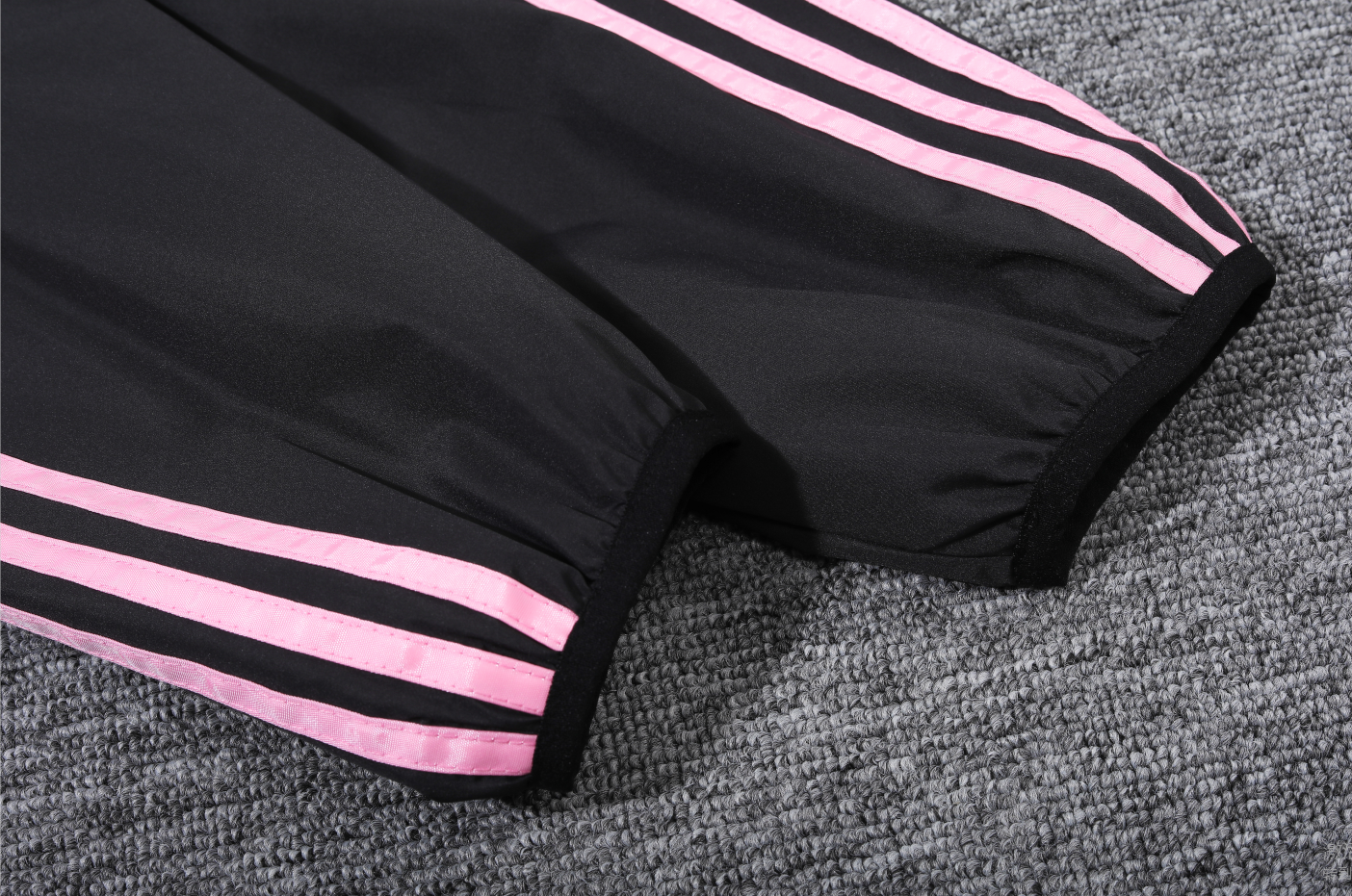 CORTA-VENTO INTER MIAMI BLACK 24/25