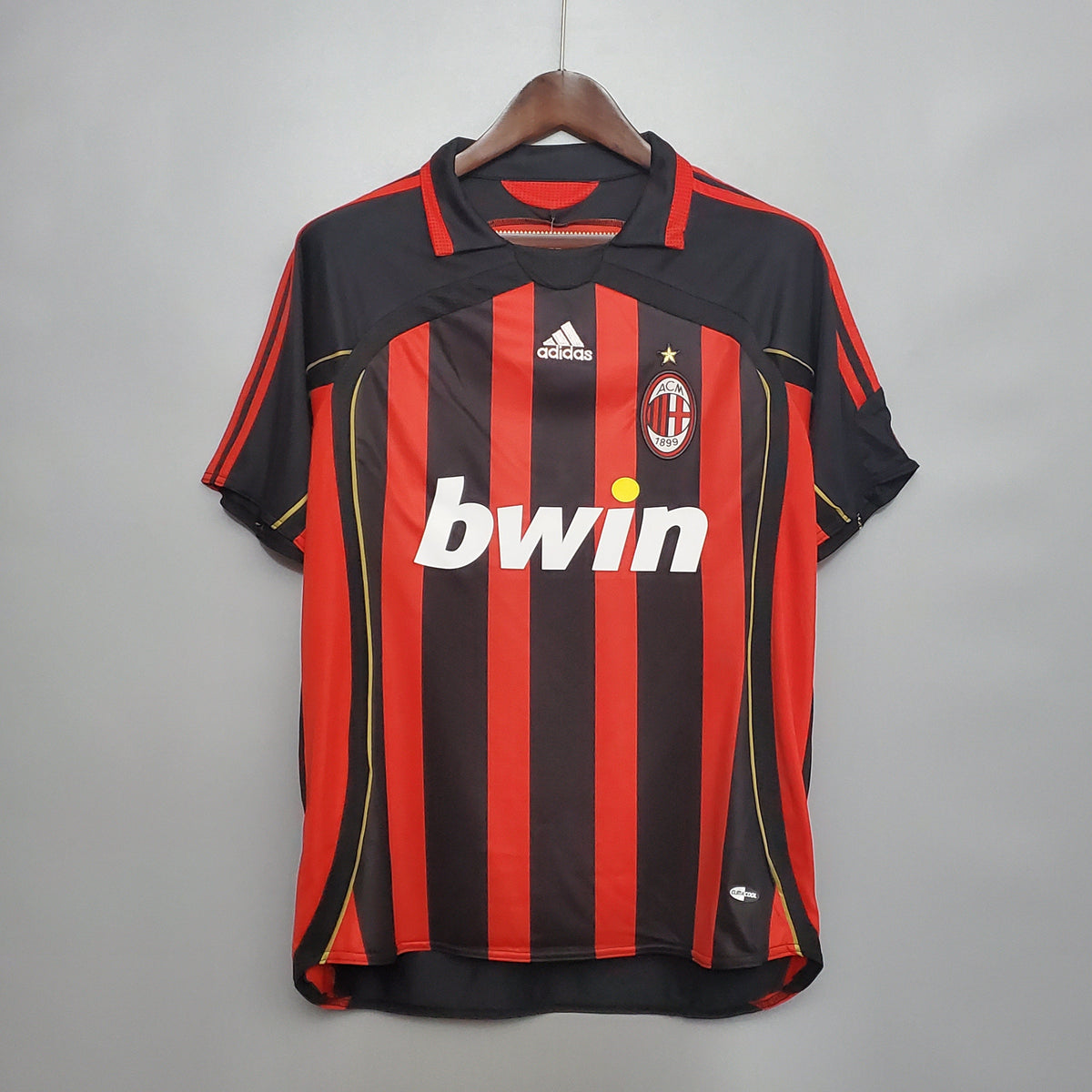 CAMISA MILAN RETRÔ HOME 06/07
