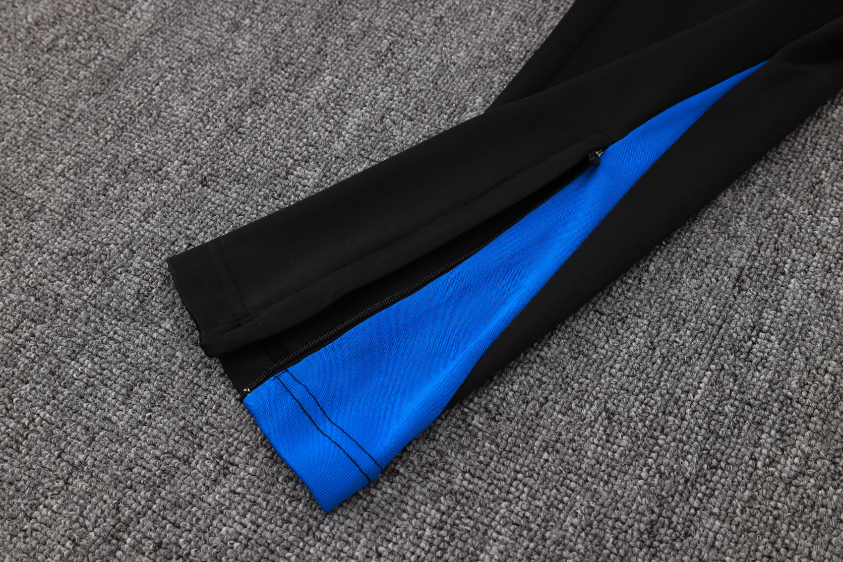 CONJUNTO DE TREINO BARCELONA B822 24/25