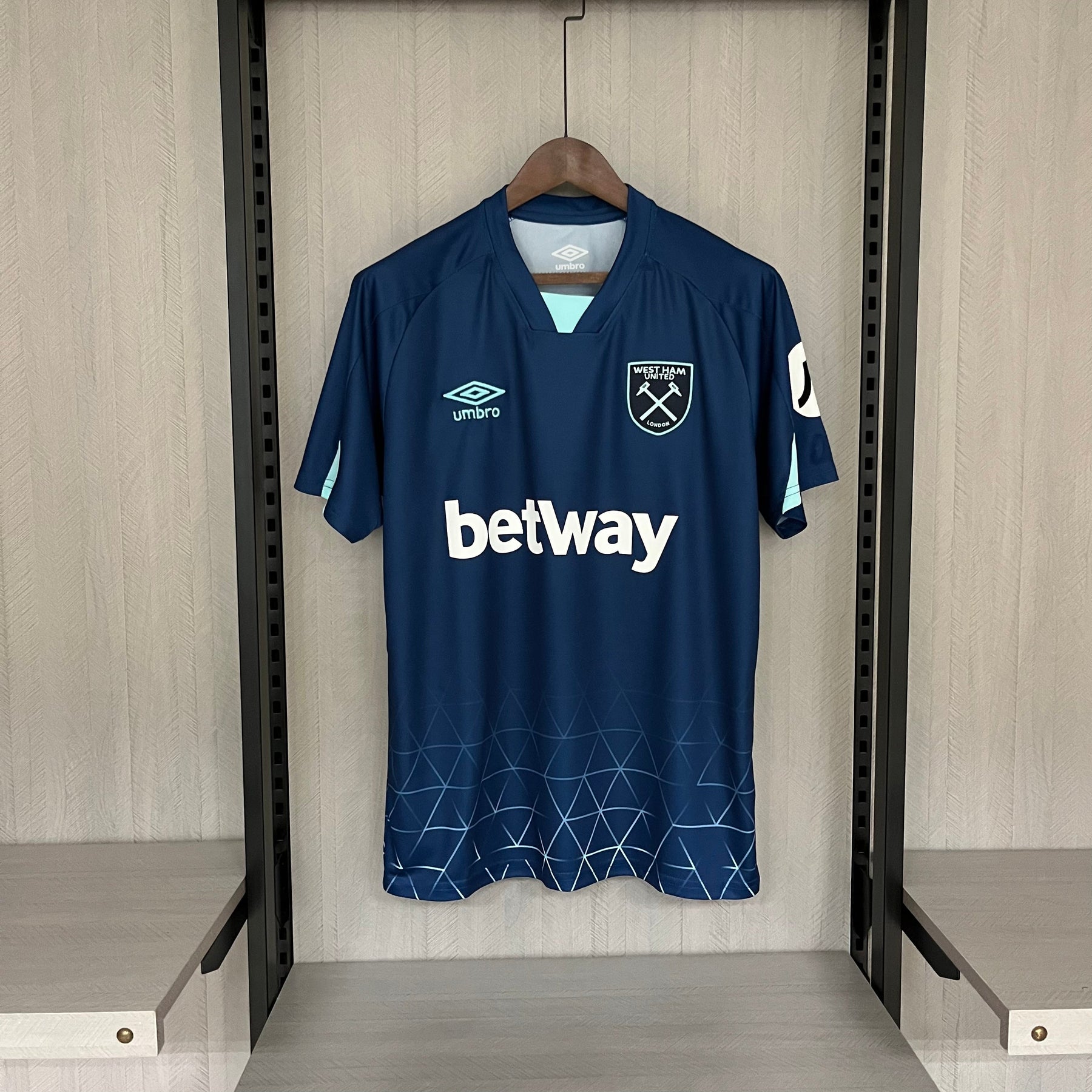 CAMISA WEST HAM THIRD 23/24