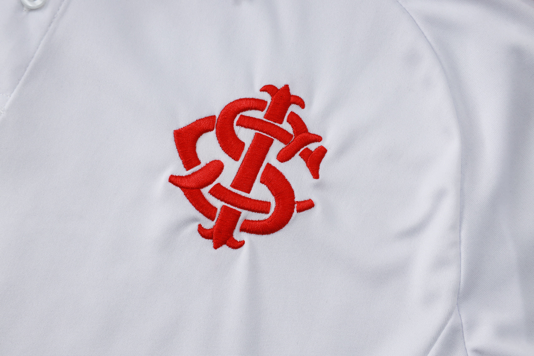 KIT COMISSÃO INTERNACIONAL WHITE 25/26