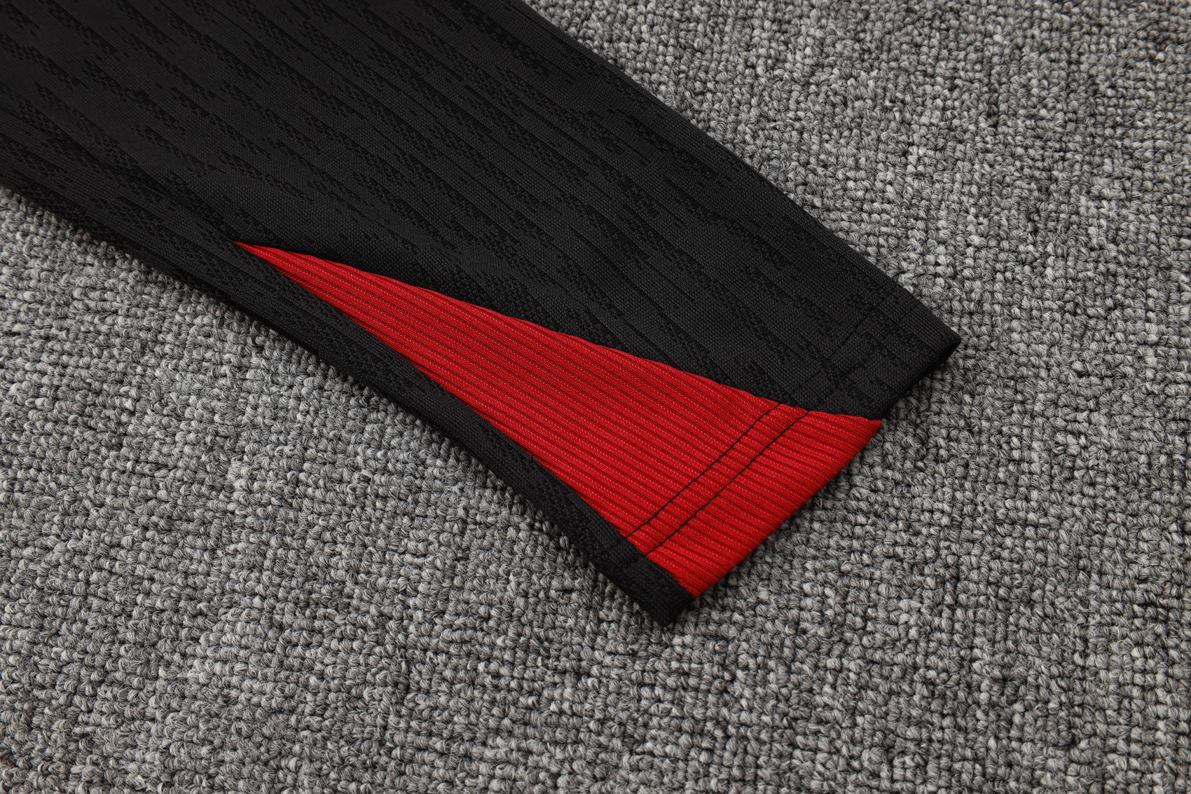 CONJUNTO DE TREINO BARCELONA VERSÃO JOGADOR B942 24/25