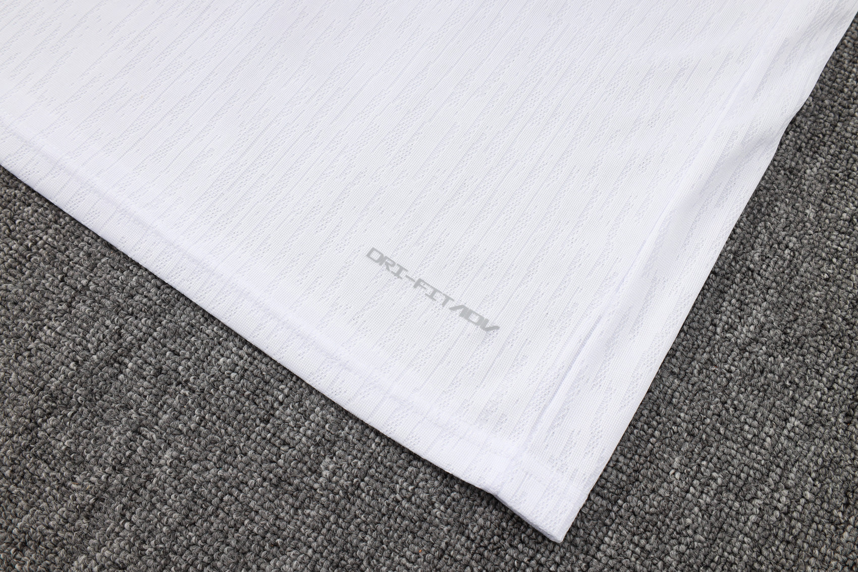 CONJUNTO DE TREINO PSG B968 VERSÃO JOGADOR 24/25