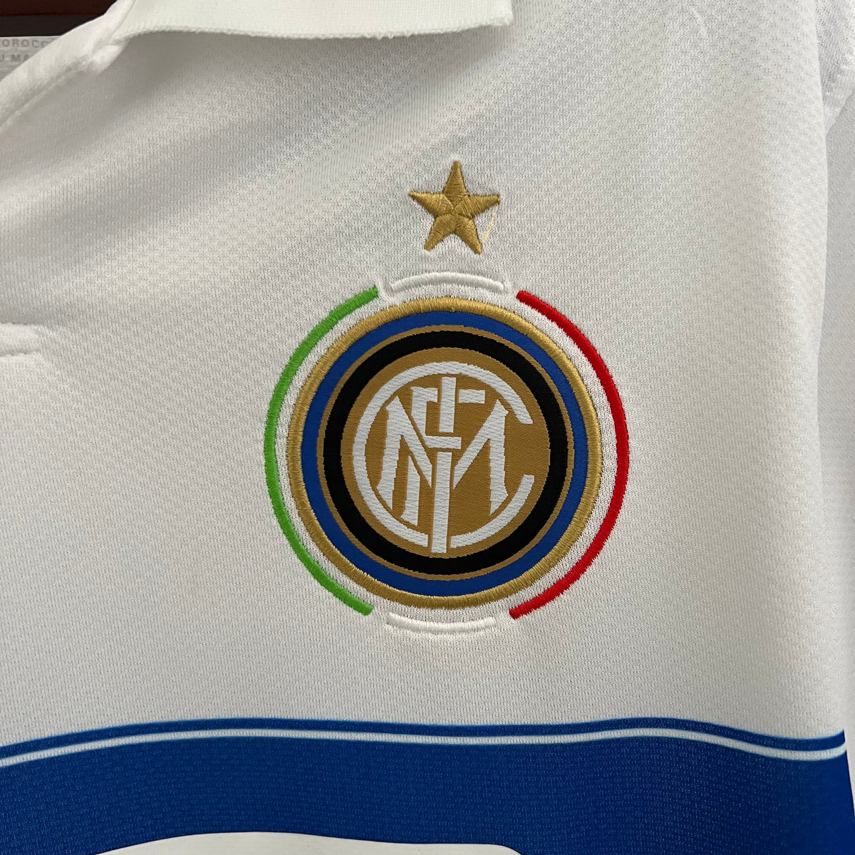 CAMISA RETRÔ INTER DE MILÃO AWAY 09/10